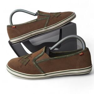 BC Born California Upside Slip-on Loafers Military Green / Brown Women's 8